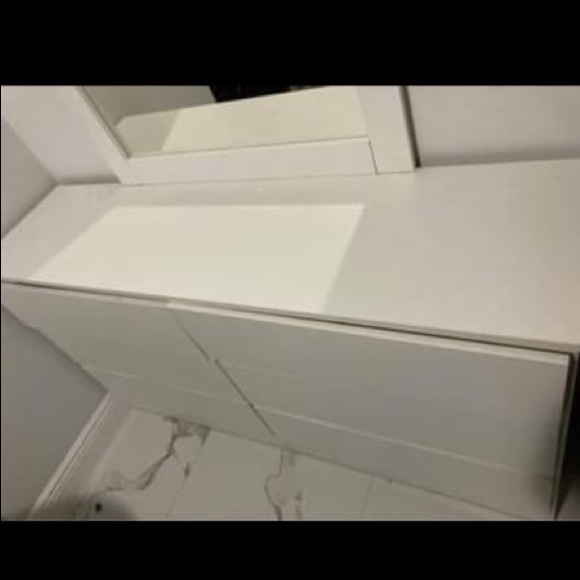 Other - Cajón blanco